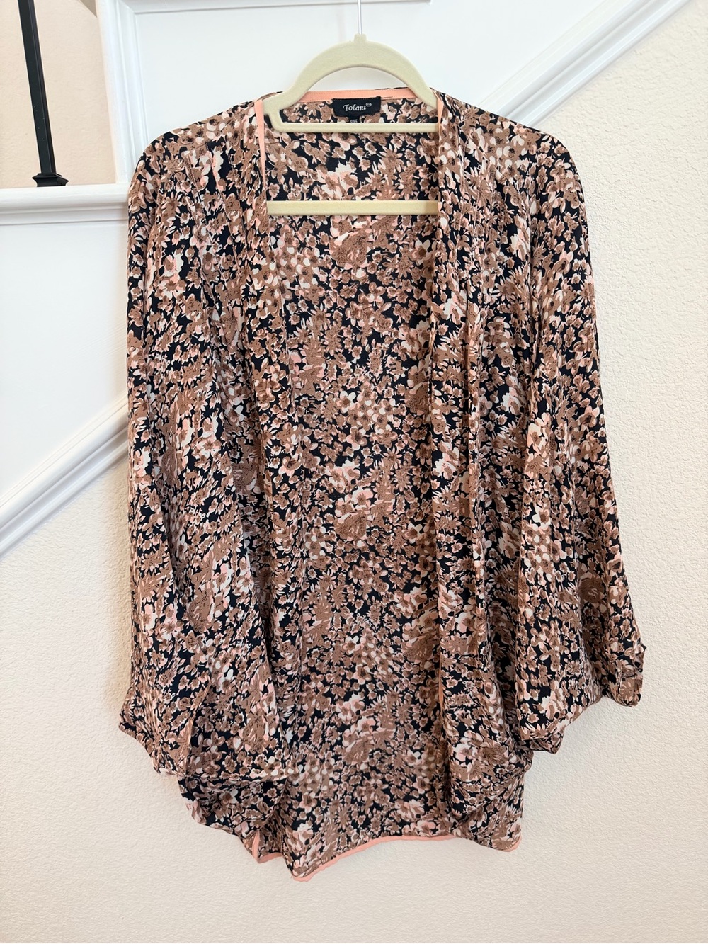 Tolani Floral Open-Front Tunic Cardigan - Brown & Black
